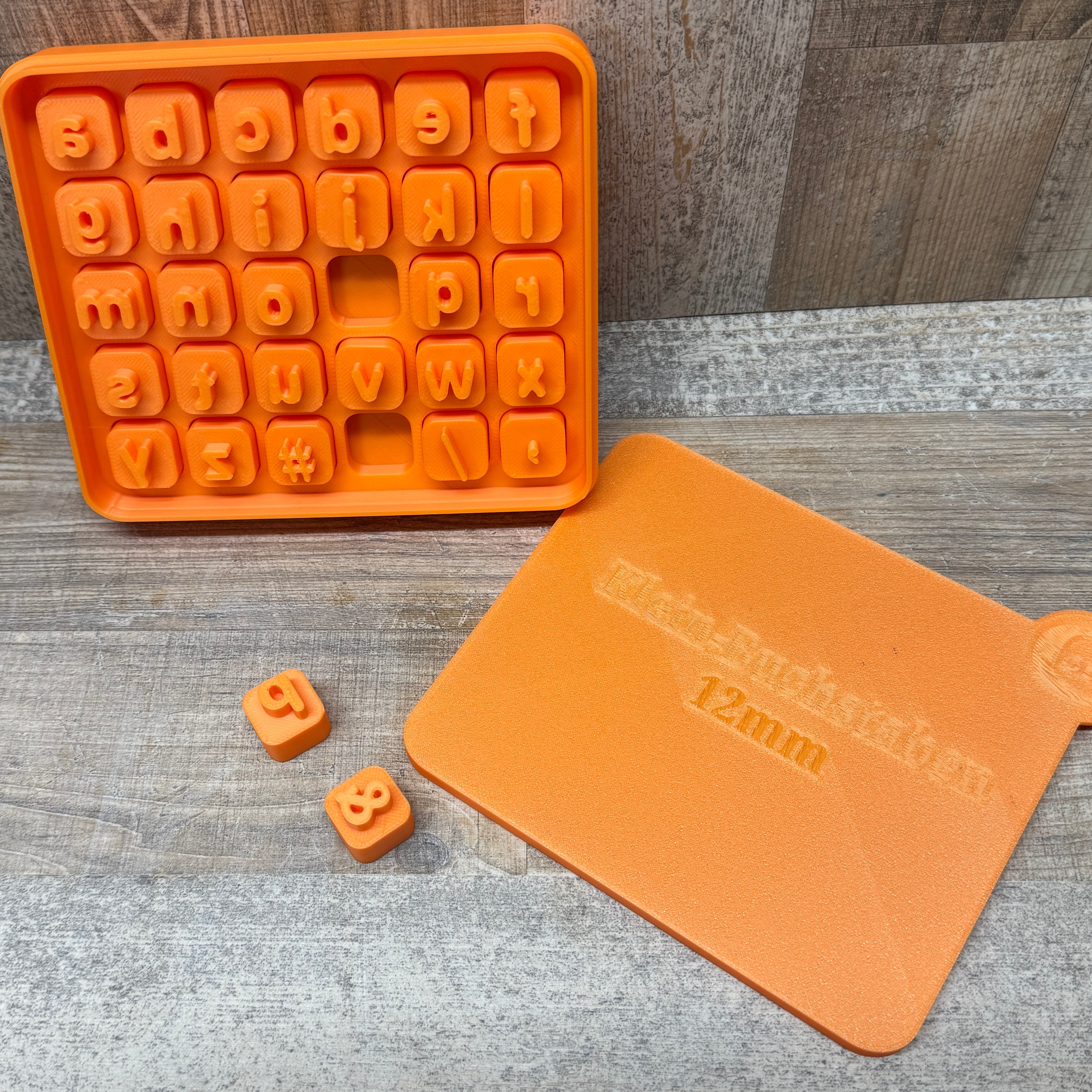 Alphabet (in der Box) | Klein- oder Großbuchstaben 12mm | ARIAL rounded