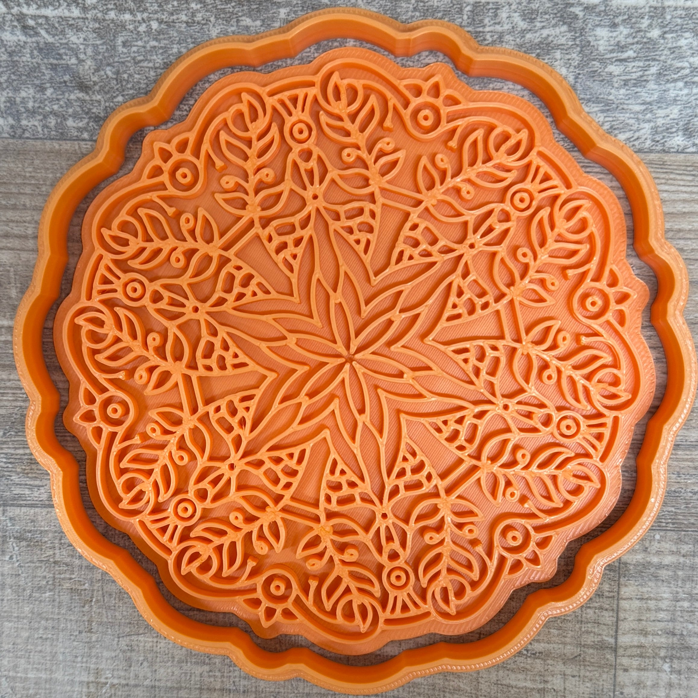 Mandala 555 inkl. Konturenausstecher