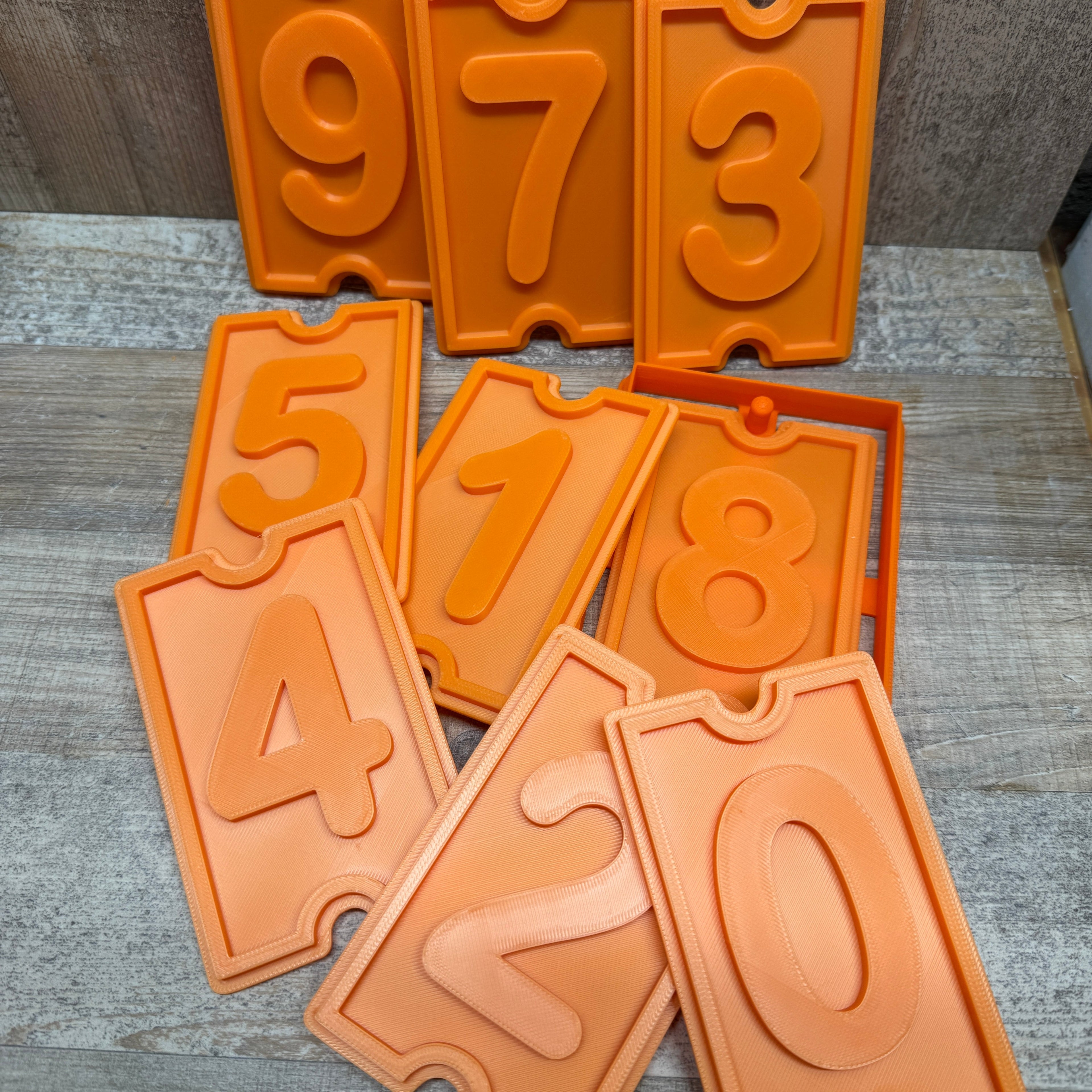 Hausnummern inkl. Konturenausstecher | Set | verschiedene Designs