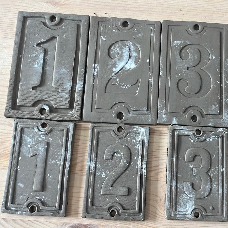 Hausnummern inkl. Konturenausstecher | Set | verschiedene Designs