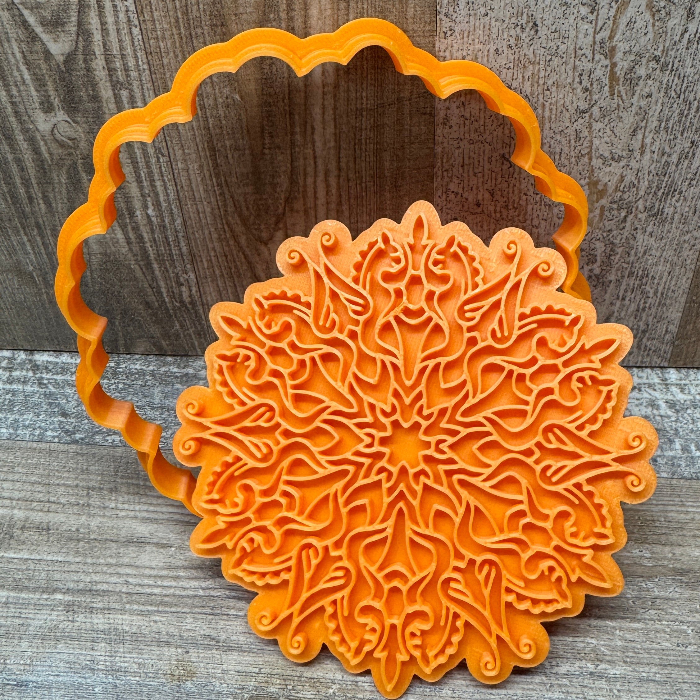 Mandala 438 inkl. Konturenausstecher