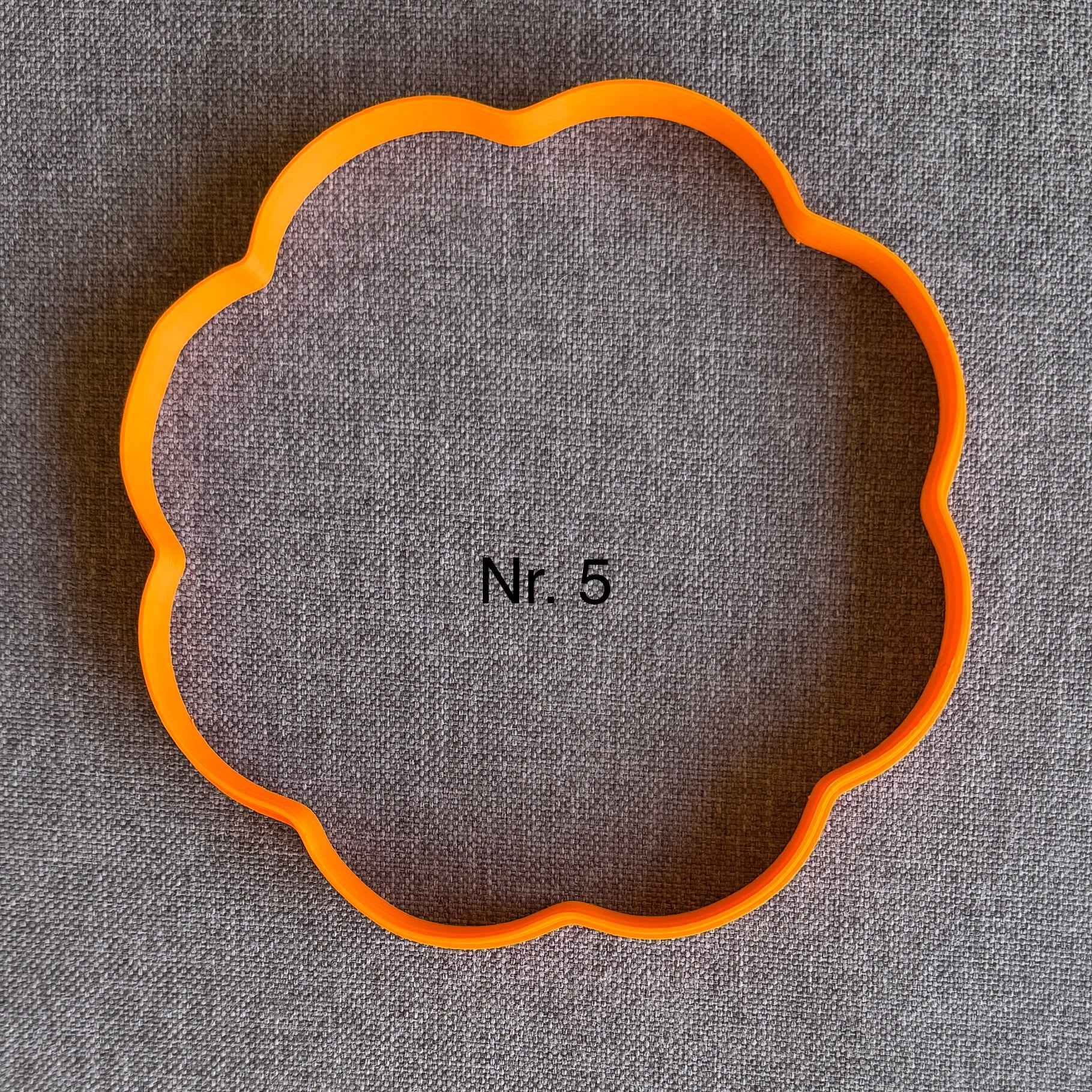 Blumen Konturenausstecher