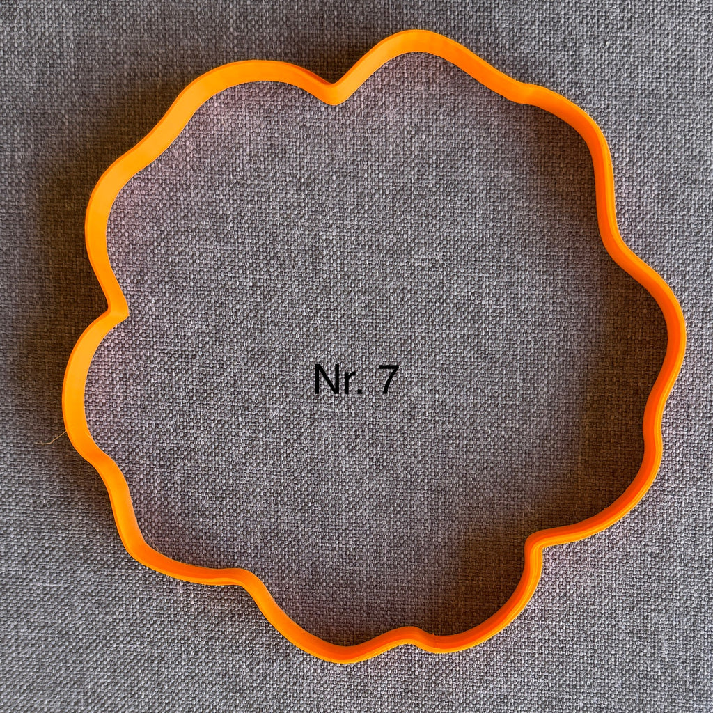 Blumen Konturenausstecher