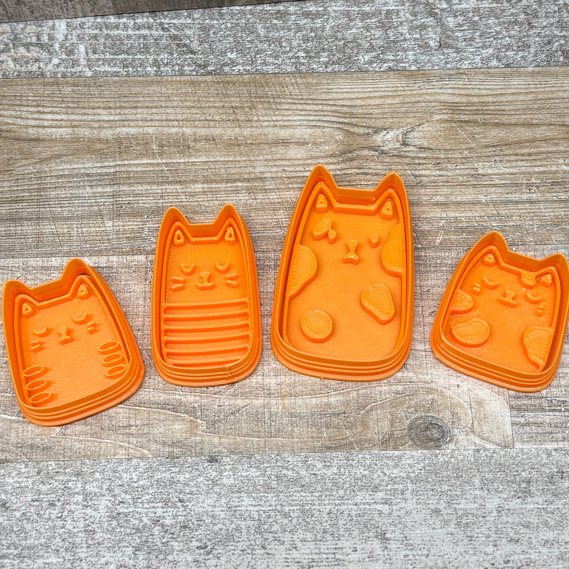 Katzen (modern) | Set oder einzeln | inkl. Konturenausstecher